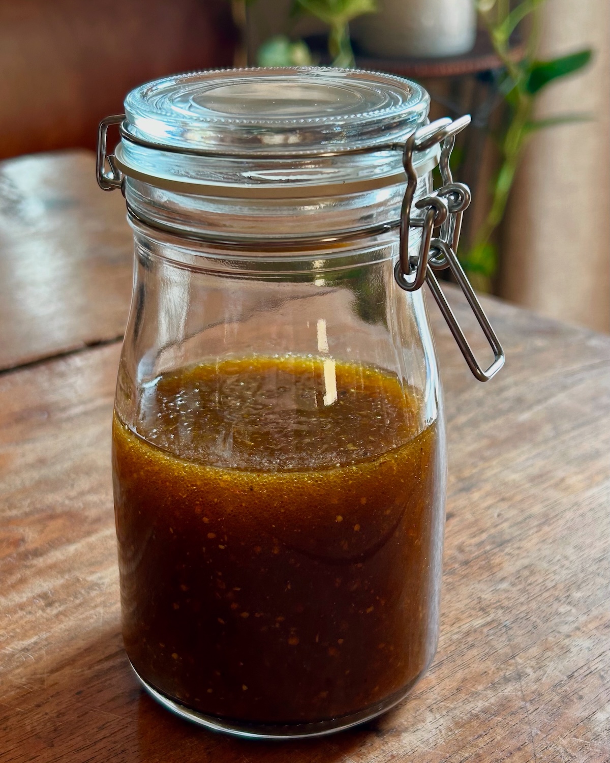 Make the Best Balsamic Vinaigrette: Easy 5-Minute Healthy Recipe